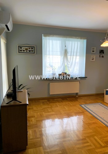 SYPIALNIA NA PIĘTRZE Z BALKONEM SYPIALNIA NA PIĘTRZE Z BALKONEM