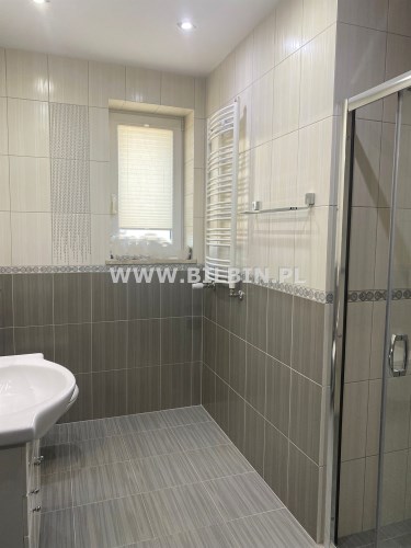 ŁAZIENKA NA PIĘTRZE