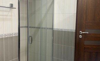 ŁAZIENKA NA PIĘTRZE